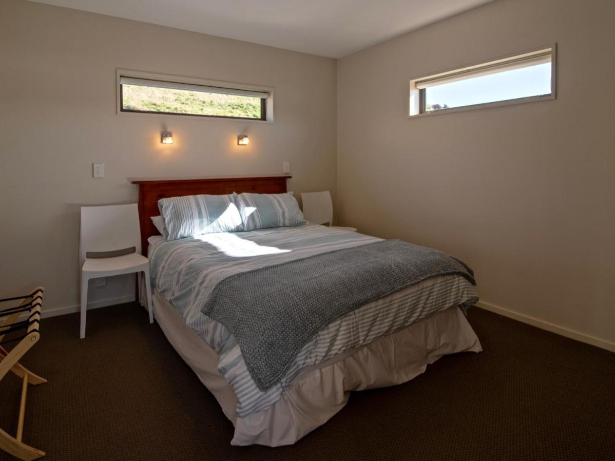 Kotare Point Paradise - Akaroa Holiday Home Bagian luar foto