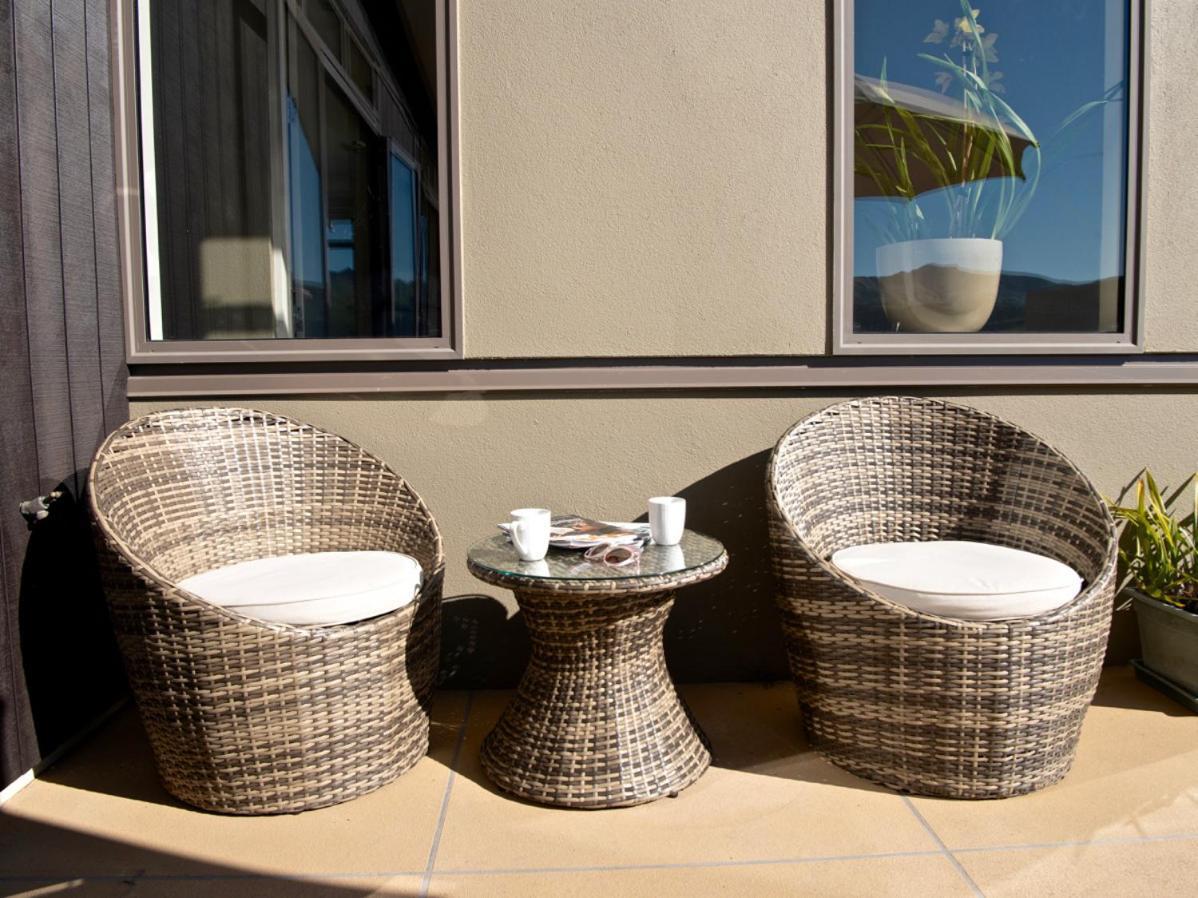 Kotare Point Paradise - Akaroa Holiday Home Bagian luar foto